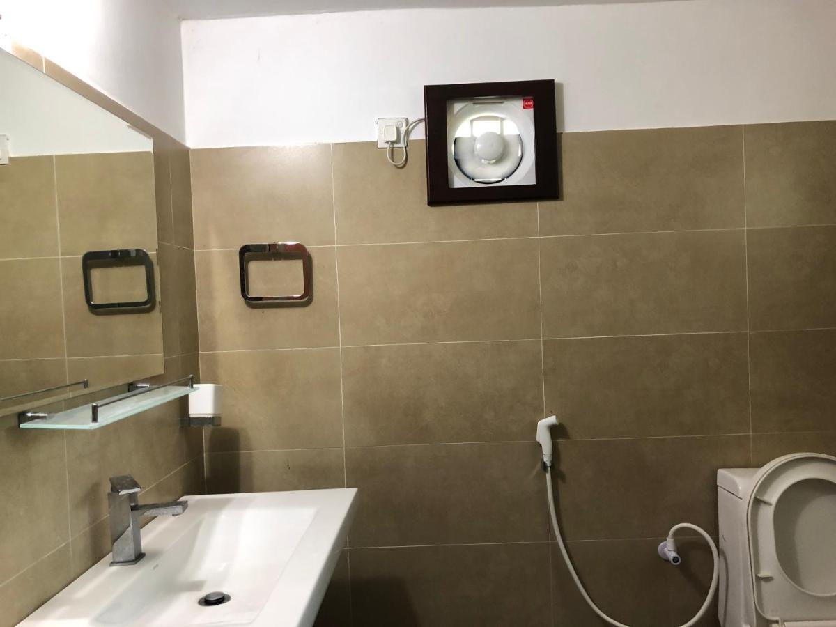 No.53 Apartman Katunayaka Kültér fotó